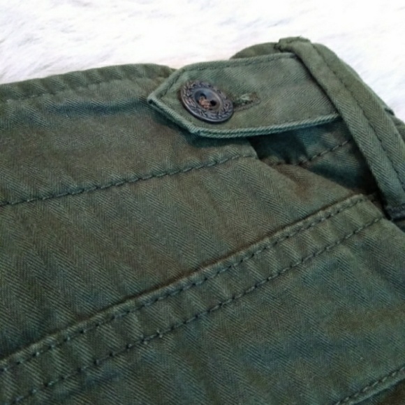 Levi's Boyfriend Chino - Picture 6 of 8